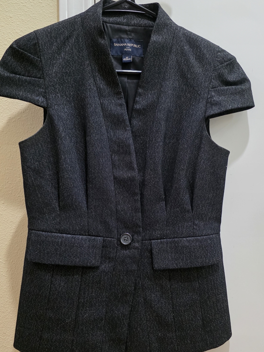 Banana Republic Petite Charcoal Gray Short-Sleeve Blazer